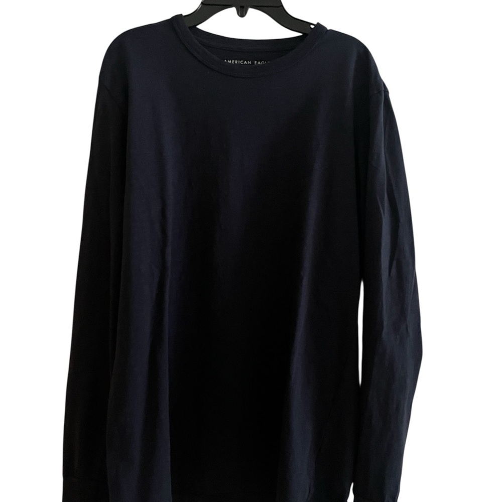 American Eagle Outfitters Men's Navy Long Sleeve Tee
